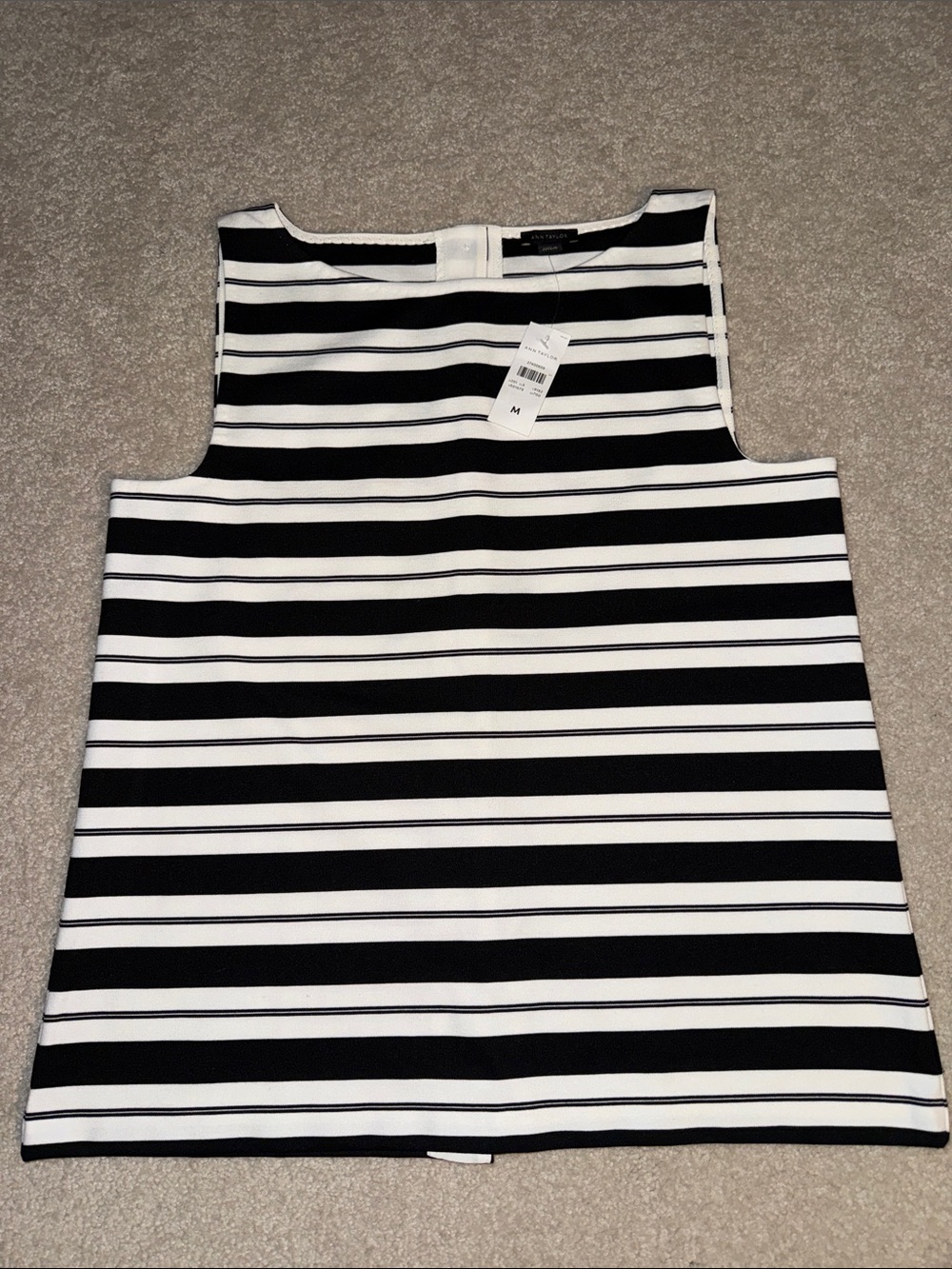 Ann Taylor NWT Striped Boat Neck Shell Top Button Back Sleeveless M